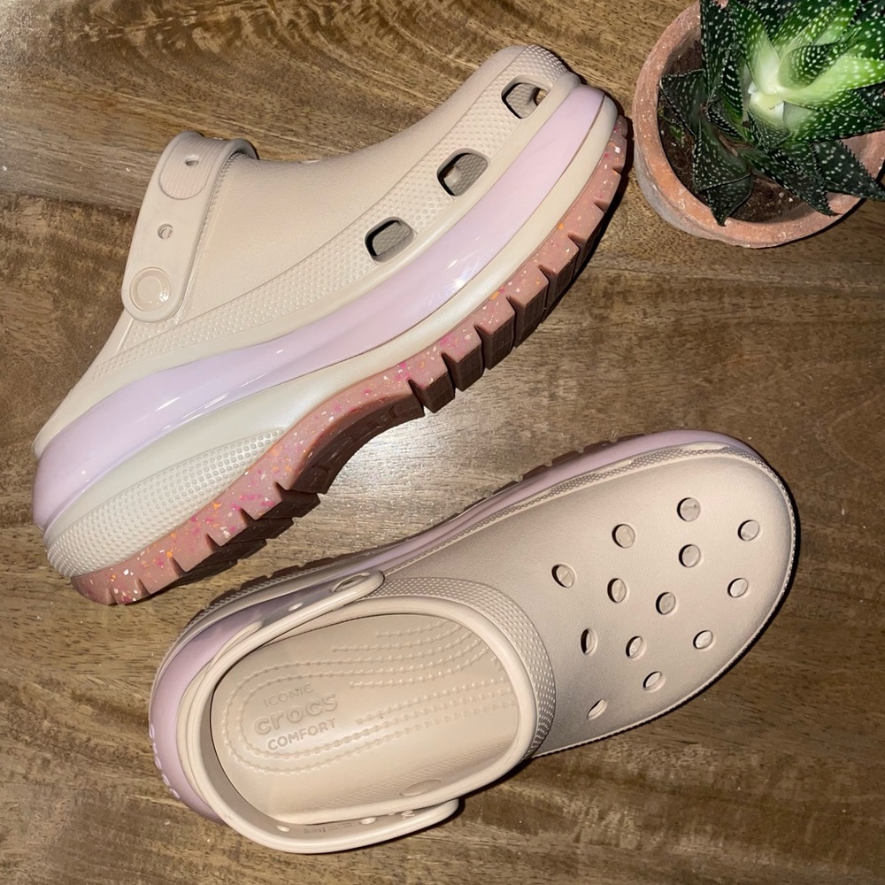 Crocs Mega Crush Clog 'Chai Multi' - Picture 2 of 11